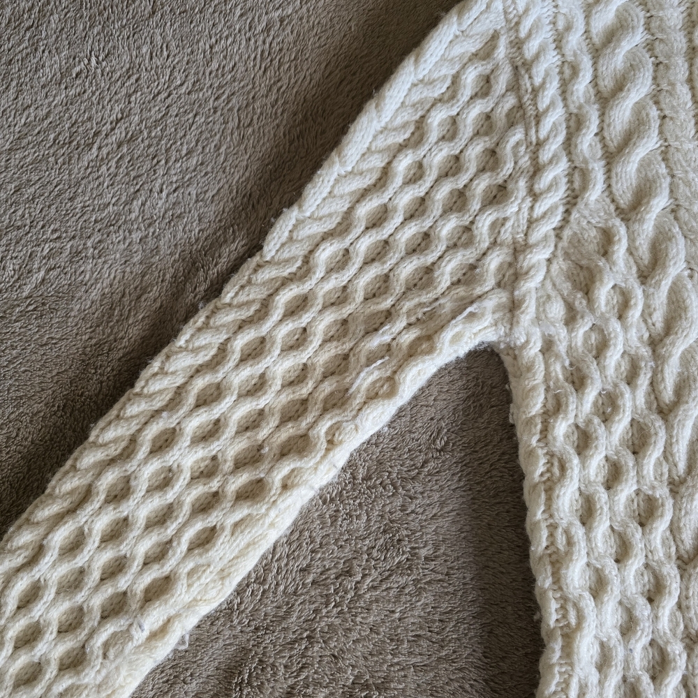 Aran Crafts Ireland Merino Wool Cable Knit Turtleneck Sweater Size Small - Picture 8 of 14